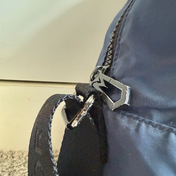 Marc Jacob’s Rare Duffle - Picture 5 of 9